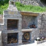  Barbacoa i pica d'ús exclusiu per a clients. - Casa l'Hereu Turisme Rural casa l'hereu