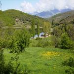   - L'estany a la primavera Turisme Rural casa l'hereu