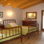  Habitació l'HORTET. Amb vistes al jardí. - Casa l'Hereu Turisme Rural casa l'hereu