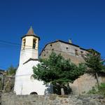  L'esglèsia amb la Badia al darrera - Entorn Turisme Rural casa l'hereu