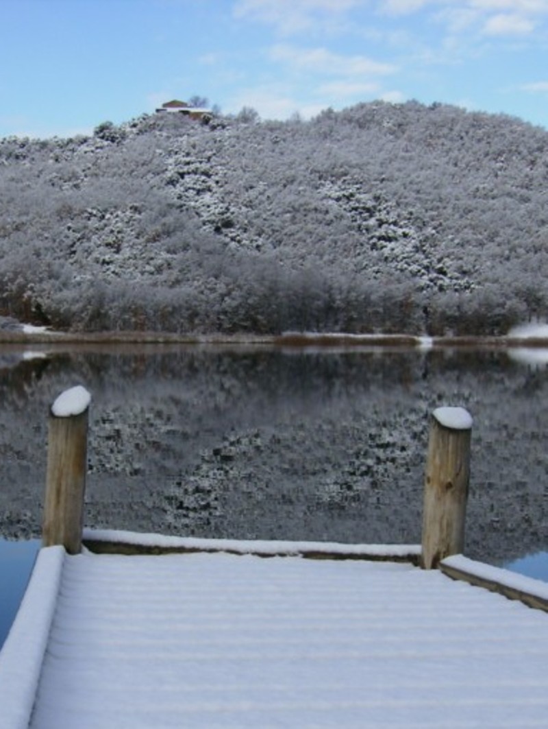   - L'estany a l'hivern Turisme Rural casa l'hereu